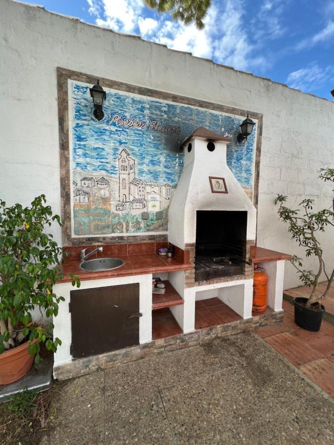 Chalet En La Barrosa, Piscina+Bbq+Grifo De Cerveza 치클라나 데 라 프론테라 외부 사진