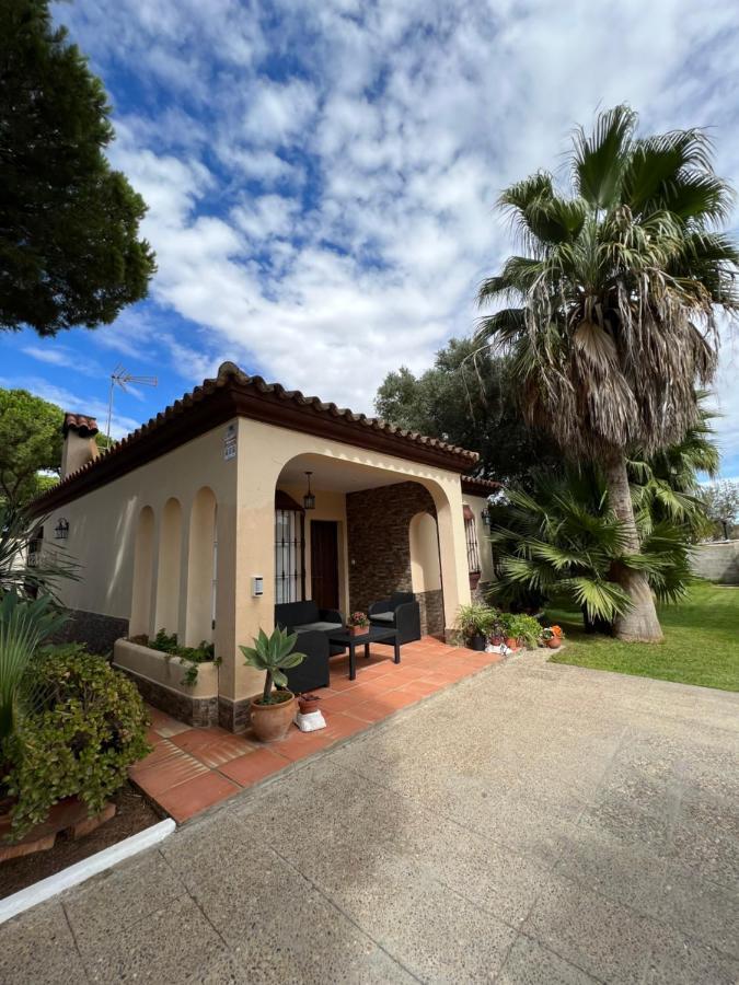Chalet En La Barrosa, Piscina+Bbq+Grifo De Cerveza 치클라나 데 라 프론테라 외부 사진