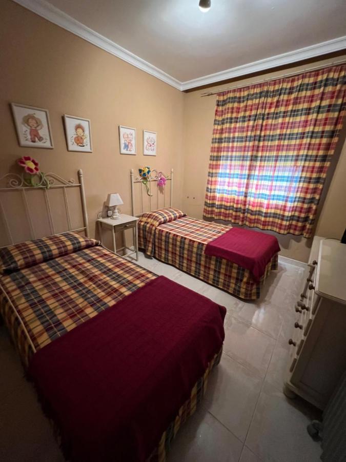Chalet En La Barrosa, Piscina+Bbq+Grifo De Cerveza 치클라나 데 라 프론테라 외부 사진